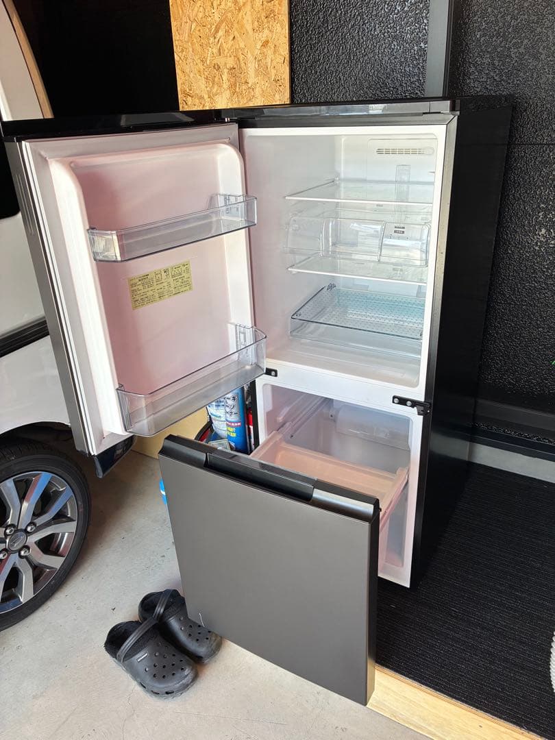 2023年製 冷蔵庫シャープノンフロンSJ-D15J-H