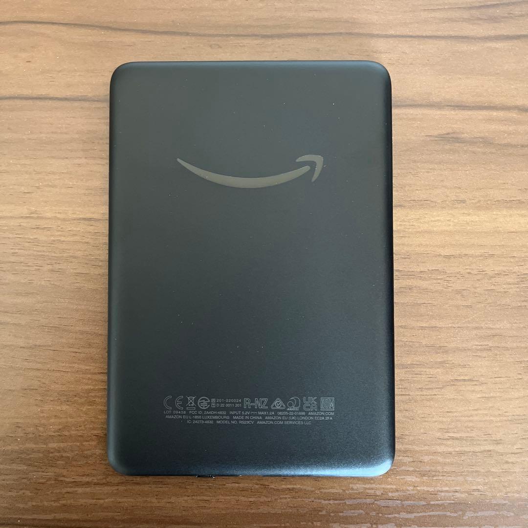 New Kindle 第11世代（ 2024年発売）純正ケース 保護フィルム付き