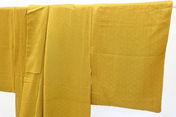 ★専用★美品 色無地 単衣 染抜き一つ紋 芥子色 花 地紋 身丈156cm 正絹