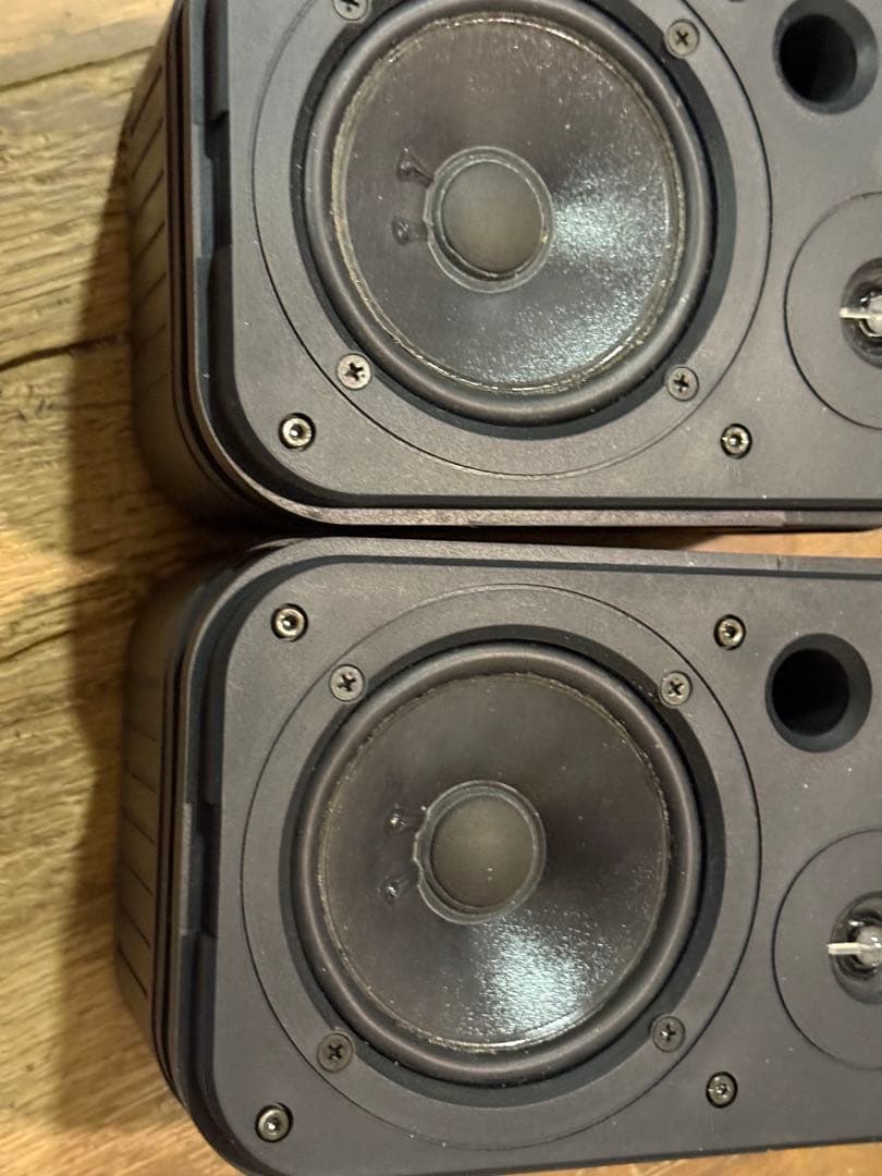 JBL Control1 2本セット エッジ修復済み音出OK天吊/壁掛マウント付