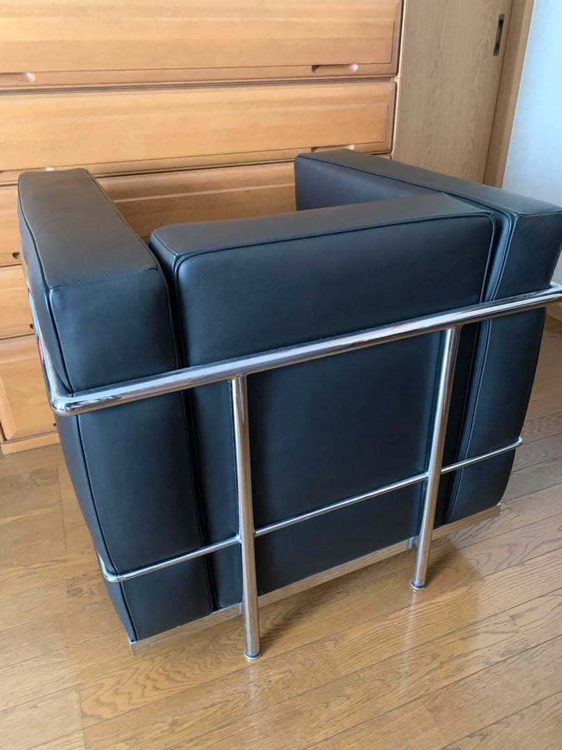 【極美品】コルビジェ LC2 シングルソファ