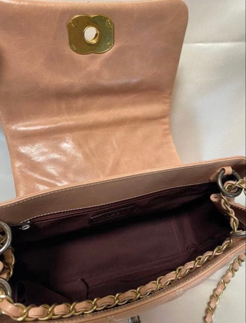 最終値下げ　美品⭐︎CHANEL ショルダーバッグ⭐︎斜めがけ　ベージュピンク