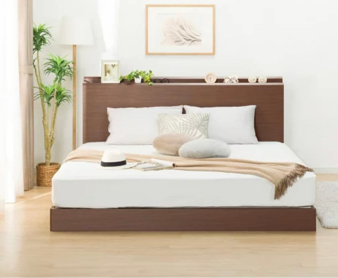 【現地引取OK】ブラウン木製クイーンベッド(マットレス付き)