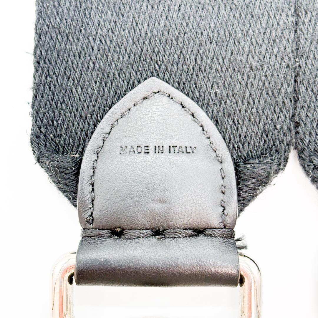 ♡美品♡ フェンディ ラバーロゴ ショルダーストラップ ブラック