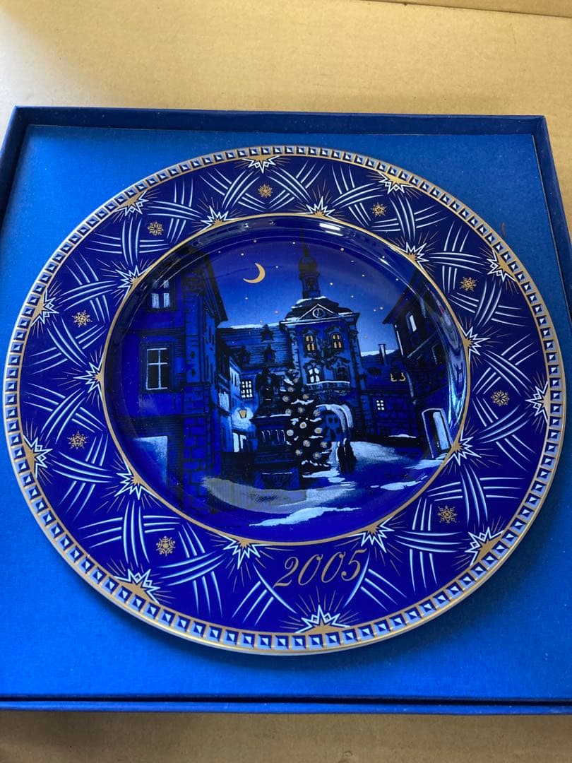 フッチェンロイター　ドイツ陶磁器ブランド　イヤープレート3皿セット