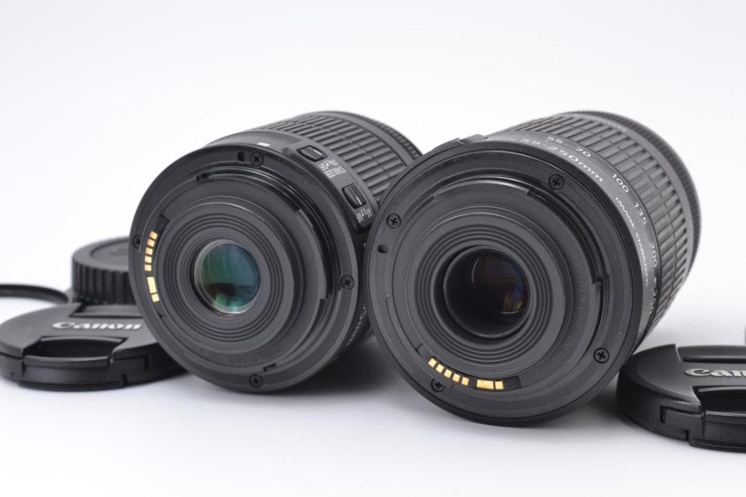 ■ 美品 ■ キャノン　Canon Kiss X7 ダブルズームキット バッグ付