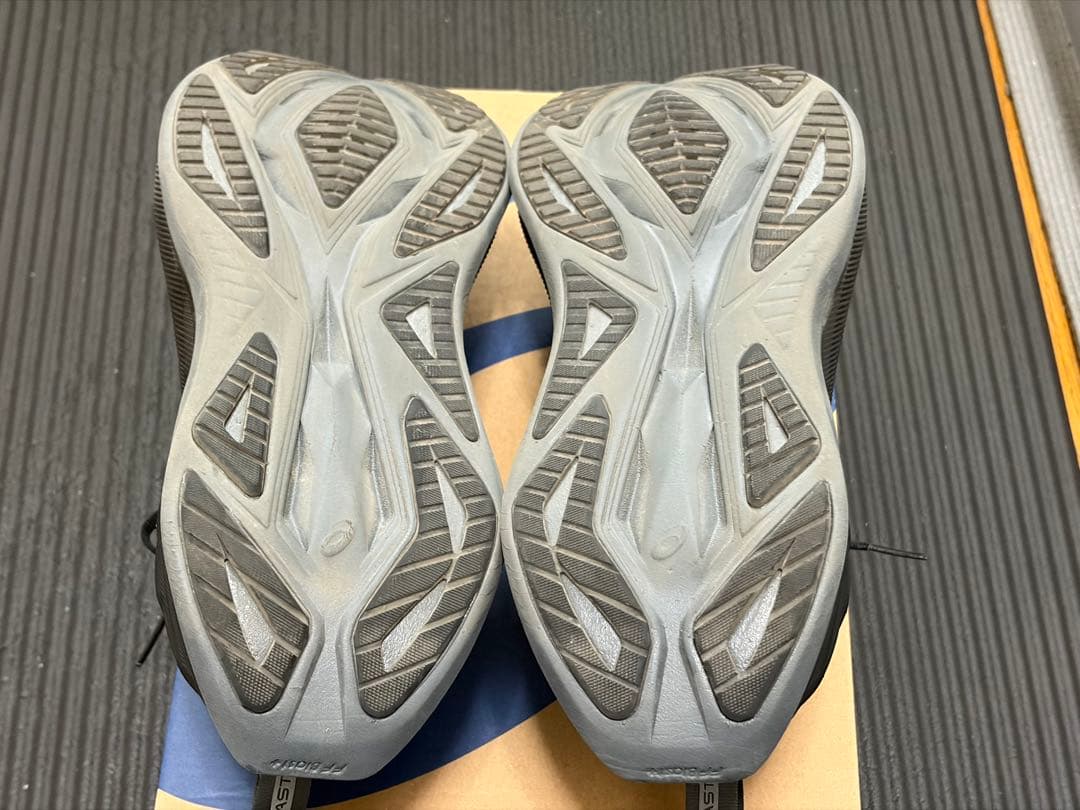 アシックス スーパーブラスト2 25.5 ASICS 美品