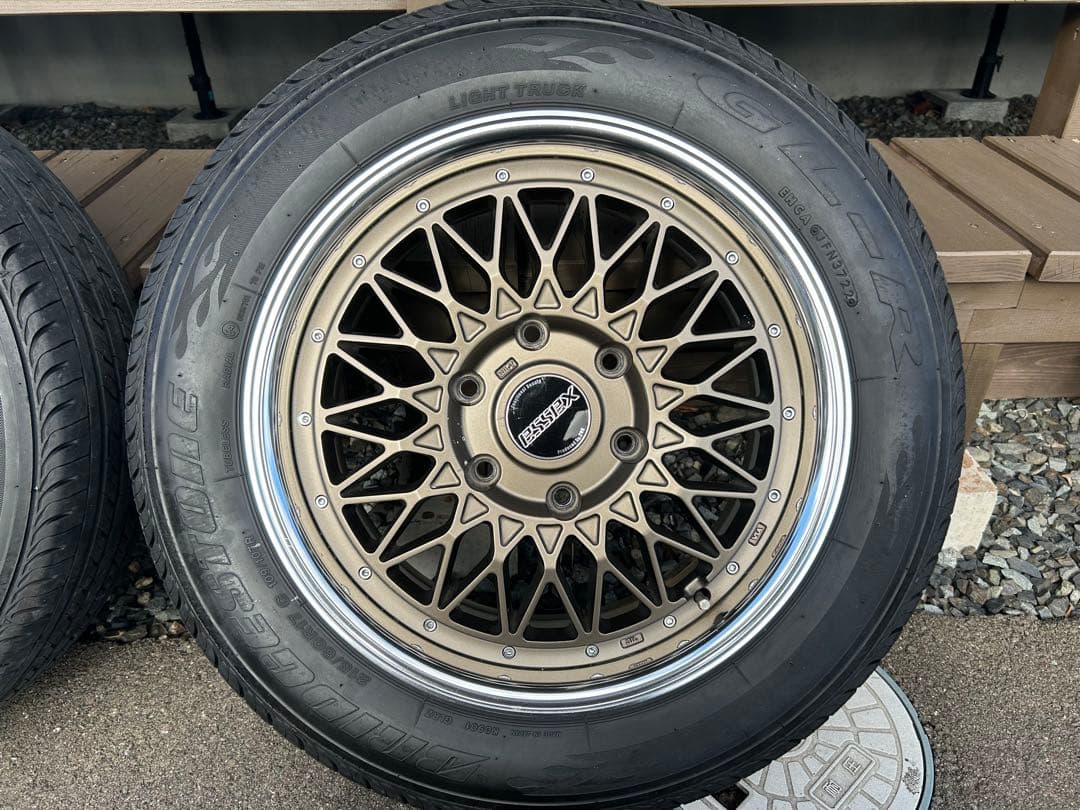 ハイエースESSEX ENCM-17 + ブリヂストン GL-R 17インチ