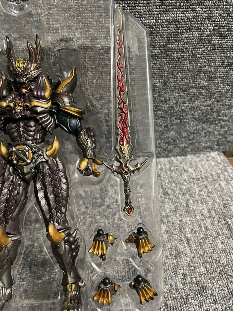魔戒可動 暗黒騎士キバ