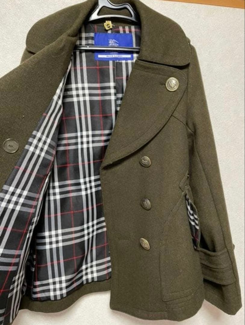 バーバリー ブルーレーベル Pコート カーキ チェック裏地