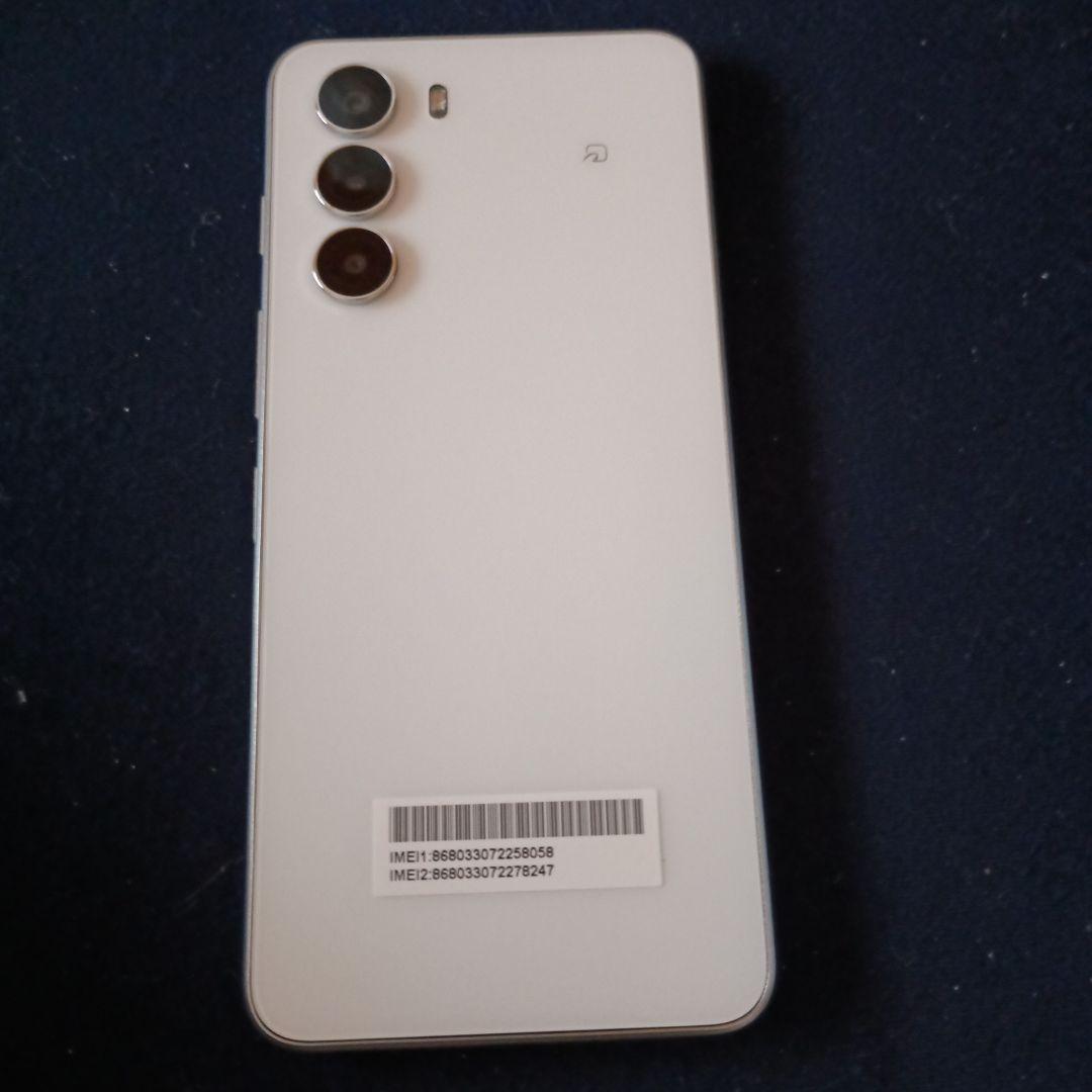 nubiasホワイト128gb新品・未使用