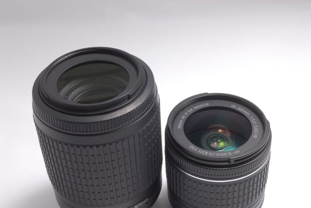 ✨Nikon D3400✨ダブルレンズ 希少カラー 赤 一眼レフ スマホ転送