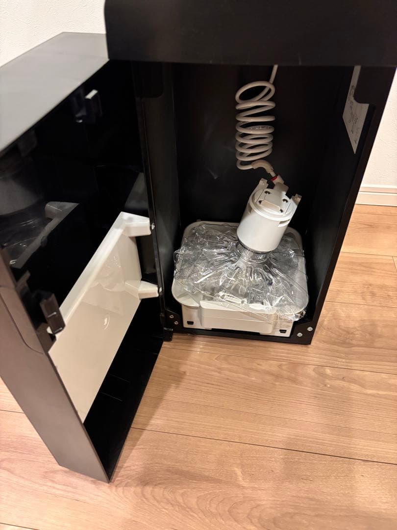 PREMIUM WATER ブラック ウォーターサーバー　（famfit)