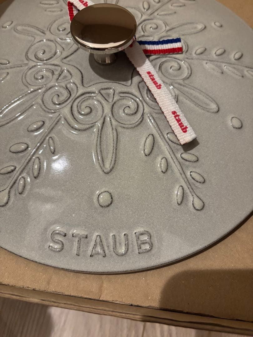 STAUB スノーフレーク XL カンパーニュ