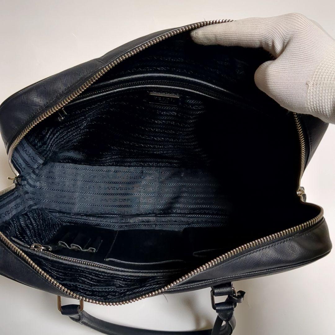 ✨PRADA✨ビジネスバッグ サフィアーノ 三角ロゴ nero レザー