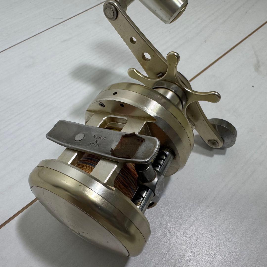 Daiwa 250J ミリオネア　CV-Z