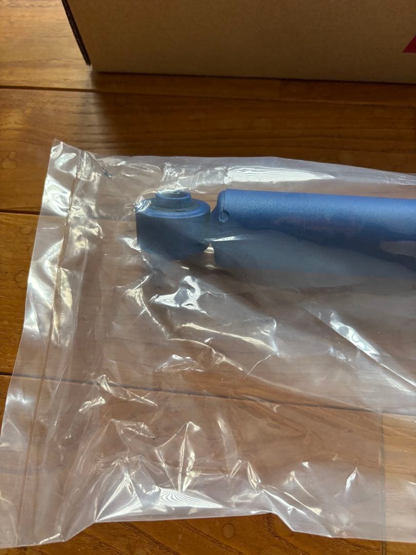 【送料込み】KYB ステアリングダンパー　ジムニーシエラjb74用