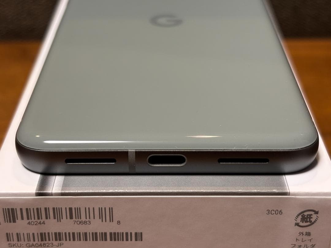 Google Pixel 8 128GB ヘーゼル 付属品未使用 おまけ付 美品