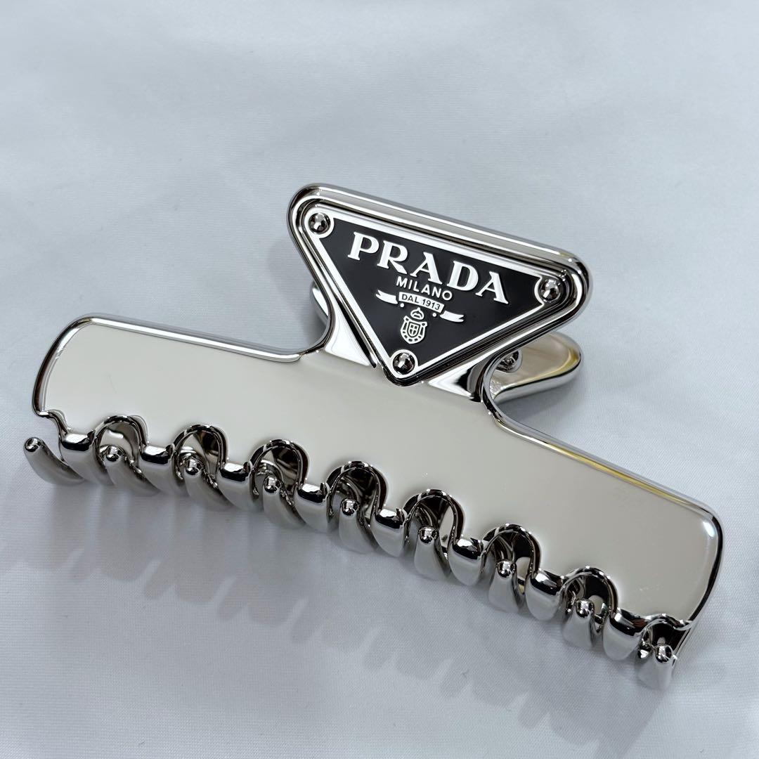 極美品　正規品✨　PRADA プラダ　ヘアクリップ　バレッタ　メタルクリップ