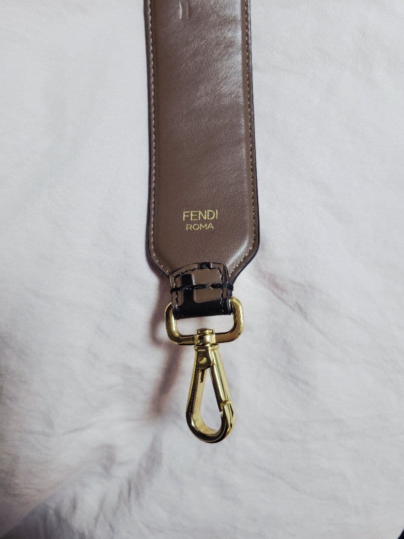 FENDI ストラップ ミニ