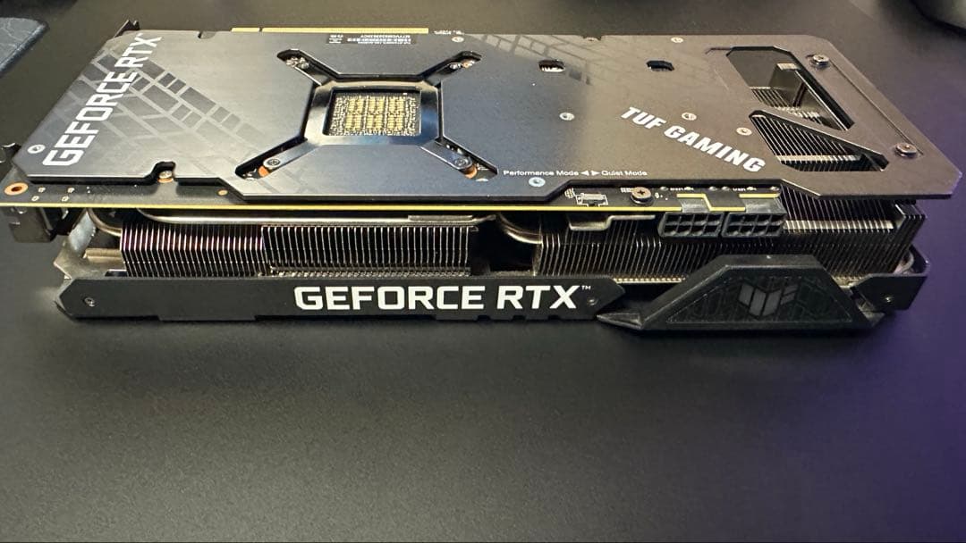ASUS TUF Gaming GeForce RTX グラフィックボード
