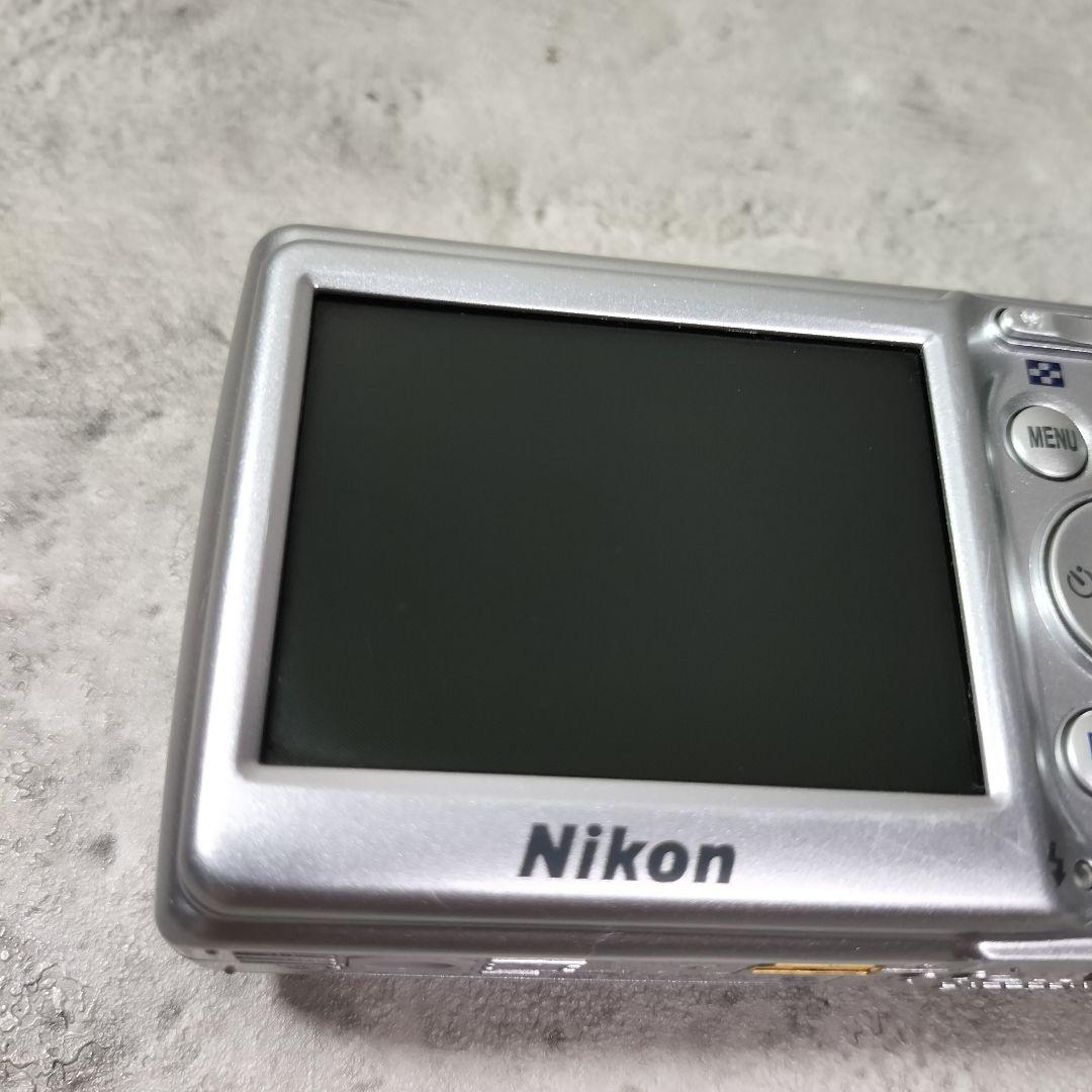 Nikon COOLPIX L12 ニコン コンデジ デジカメ