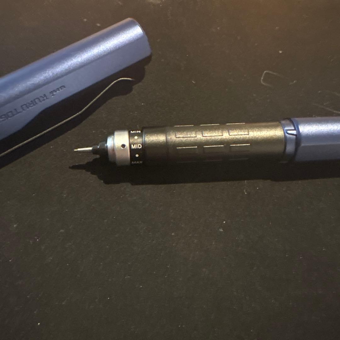 クルトガダイブムーンナイトブルー