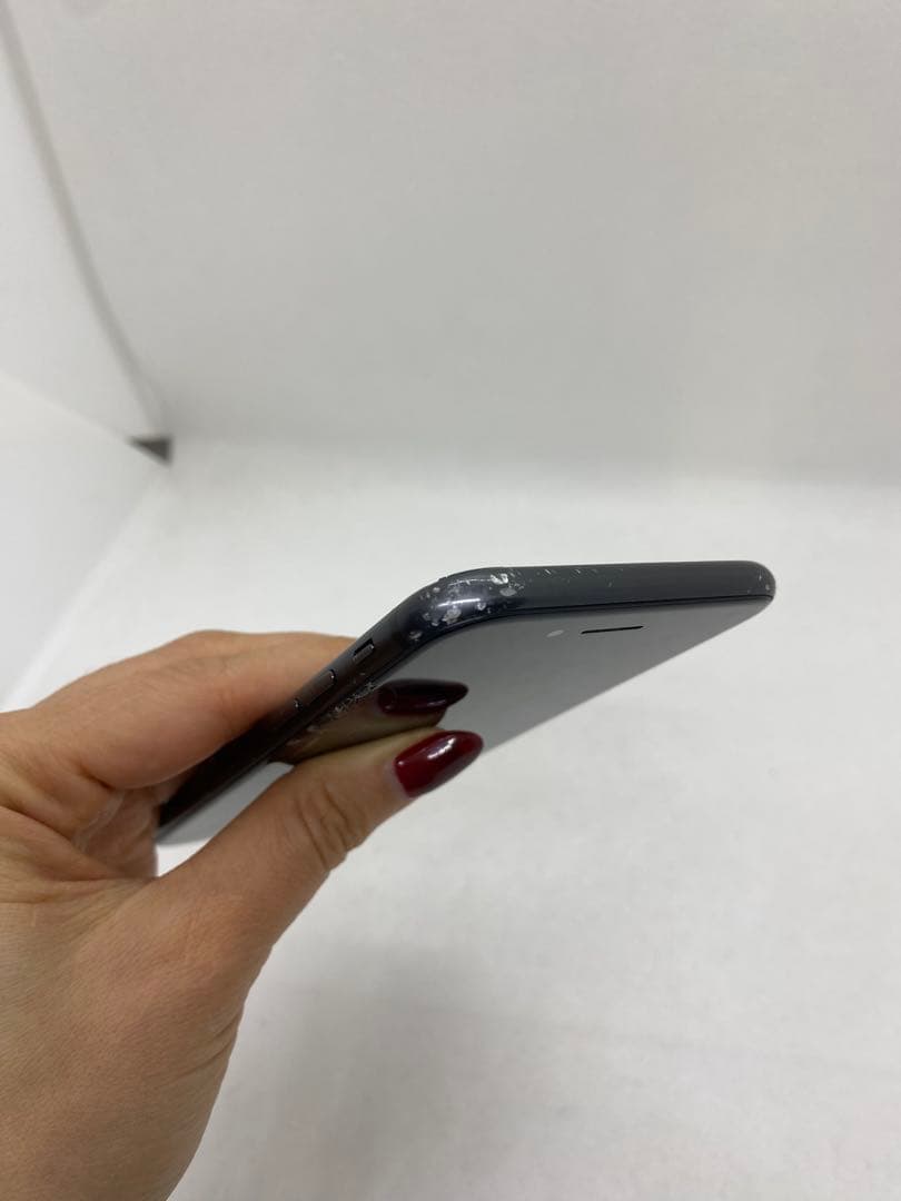 Iphone 8 256GB Sim フリー　45297