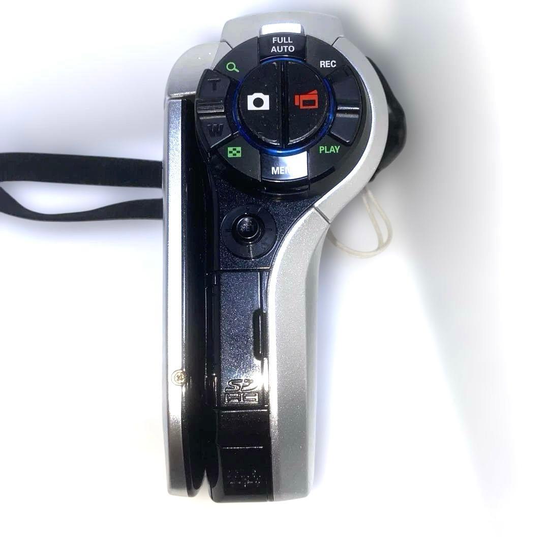 美動作品　SANYO Xacti DMX-HD1000 シルバー　デジカメ