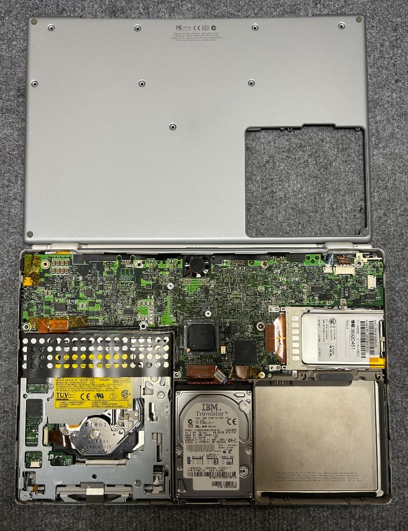 コレクター品 PowerBookG4 667MHz 512Mb 48Gb OS9