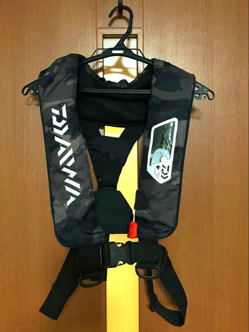 Daiwa自動膨張式 ライフジャッケット DF-2007