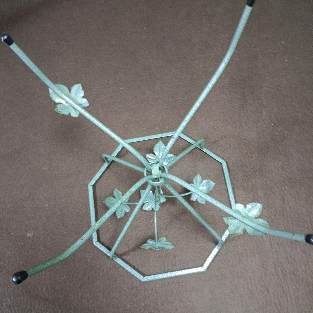 八角形 ガラスアイアンテーブル 葉モチーフ　　中古品