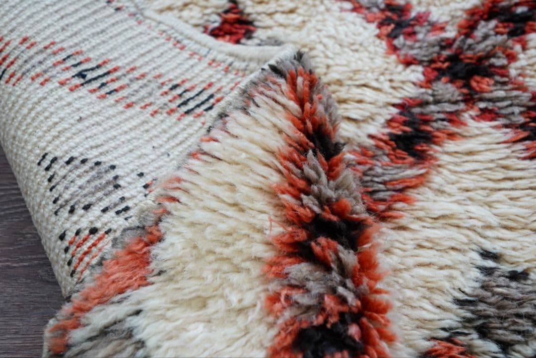 ヴィンテージラグ　モロッコ　手織り絨毯　トライバルラグ