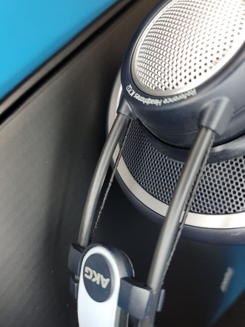 【美品】AKG K702