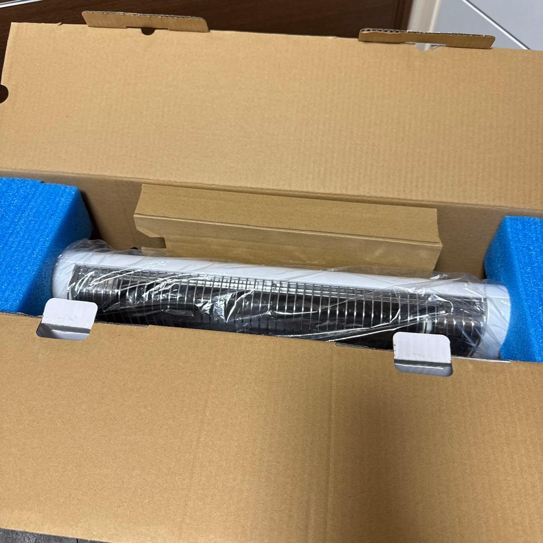 未使用品　山善 ツインヒート PLUS NEO 遠赤外線ストーブ ヒーター