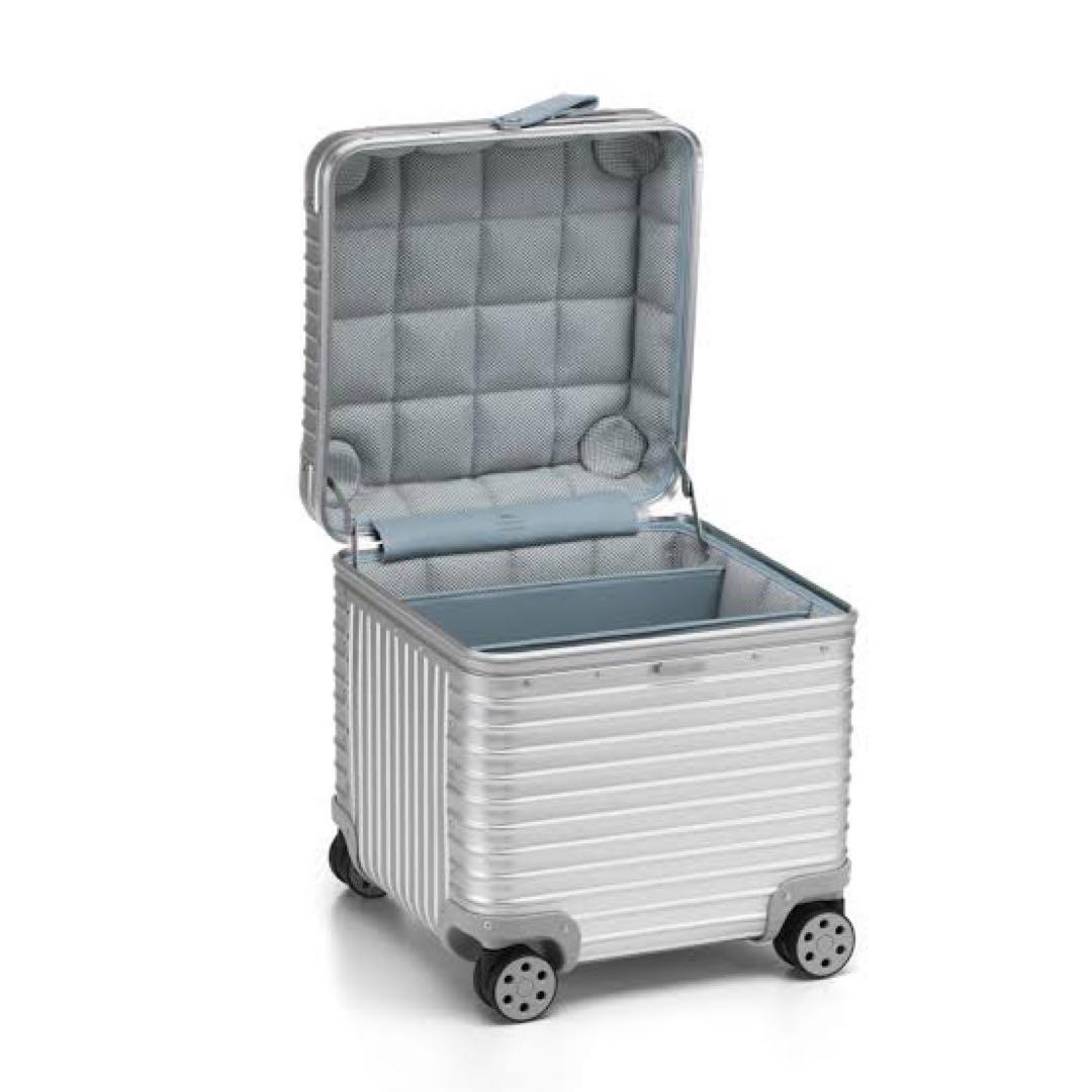 Rimowa Vitra コラボスツール アイスブルー リモワ　ヴィトラ