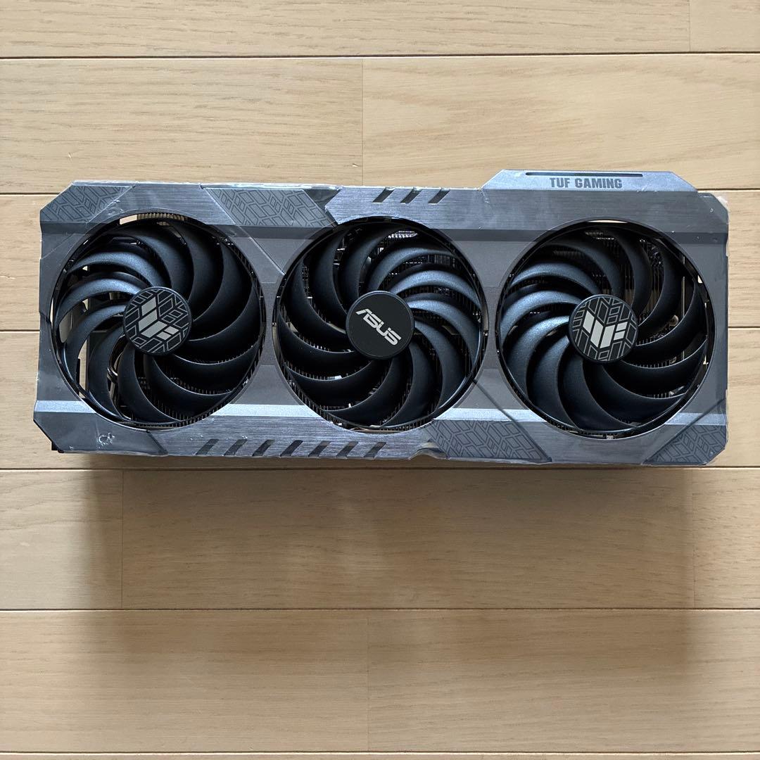 ASUS TUF GAMING RTX 4090 ヒートシンク　ファン　LED