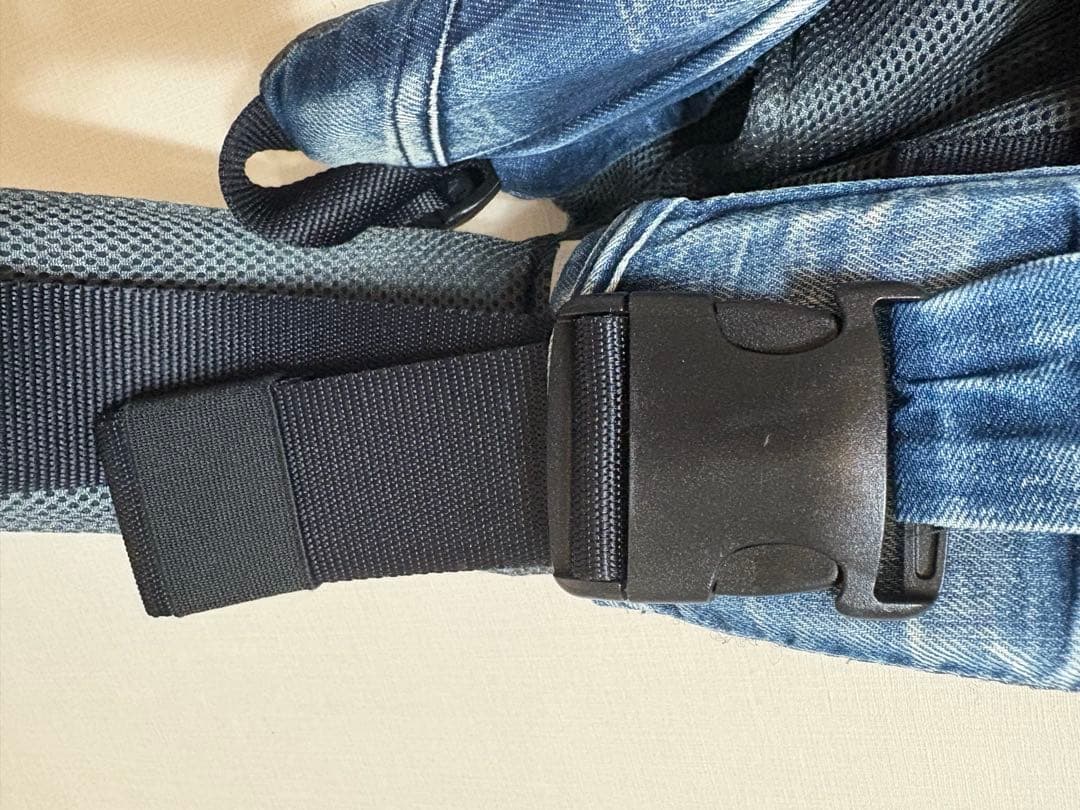 【ゴン】キューズベリー　抱っこ紐　NICO デニム