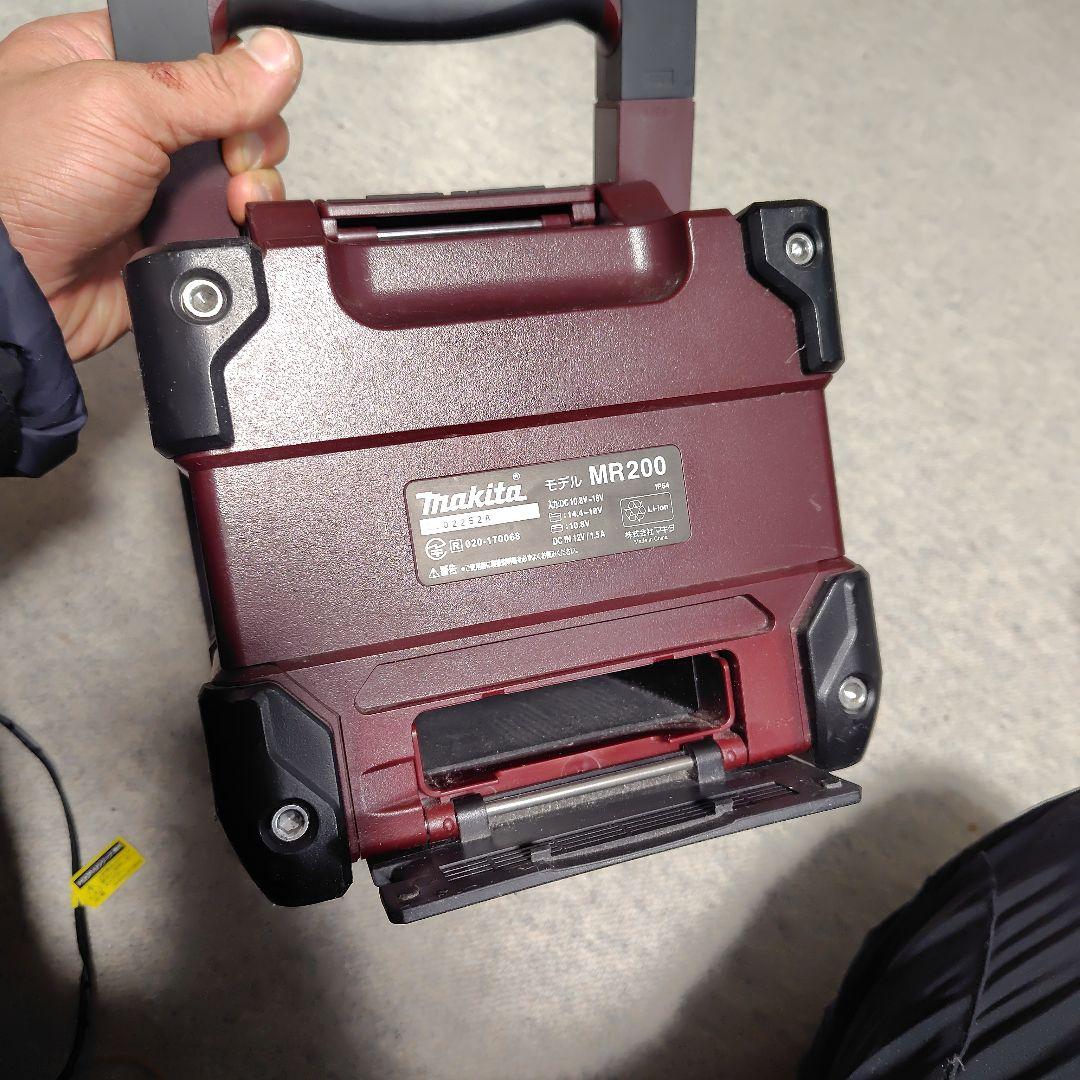 Makita　MR200 ブルートゥーススピーカー