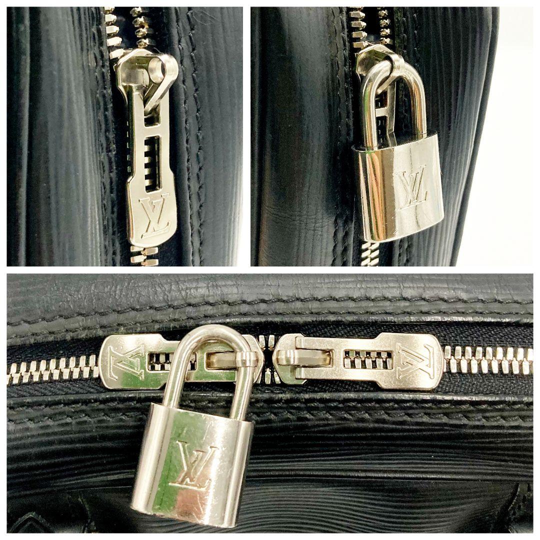 正規品 ルイヴィトン エピ ポルトドキュマン ヴォワヤージュ ビジネスバッグ