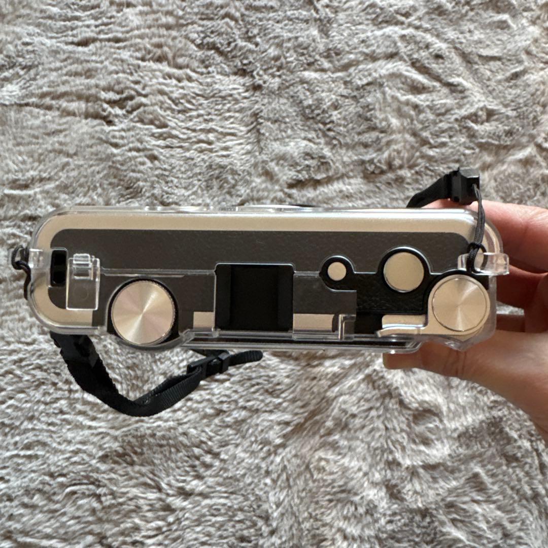 FUJIFILM instax mini Evo 本体と付属品