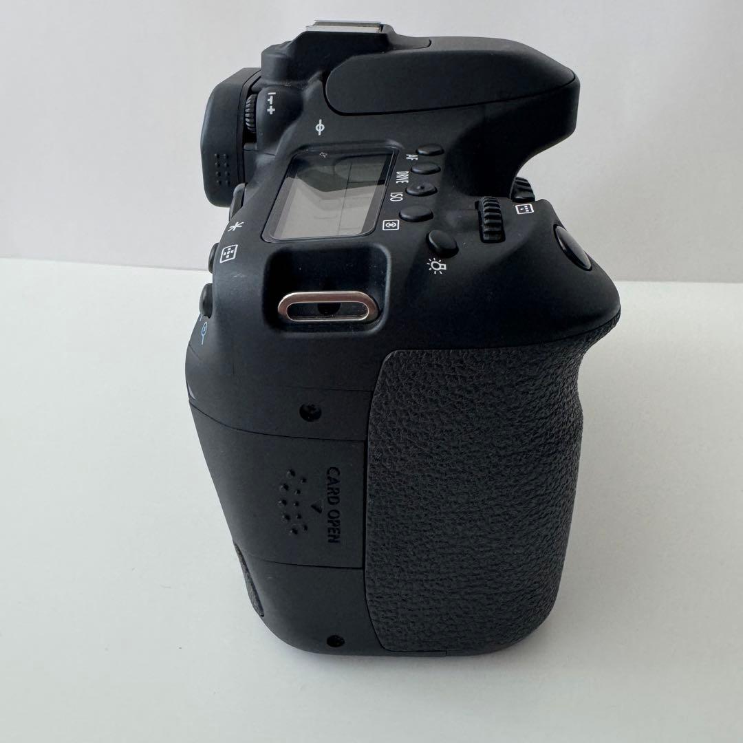 Canon EOS 80D ダブルズームキット 超美品 レンズ2本 キャノン