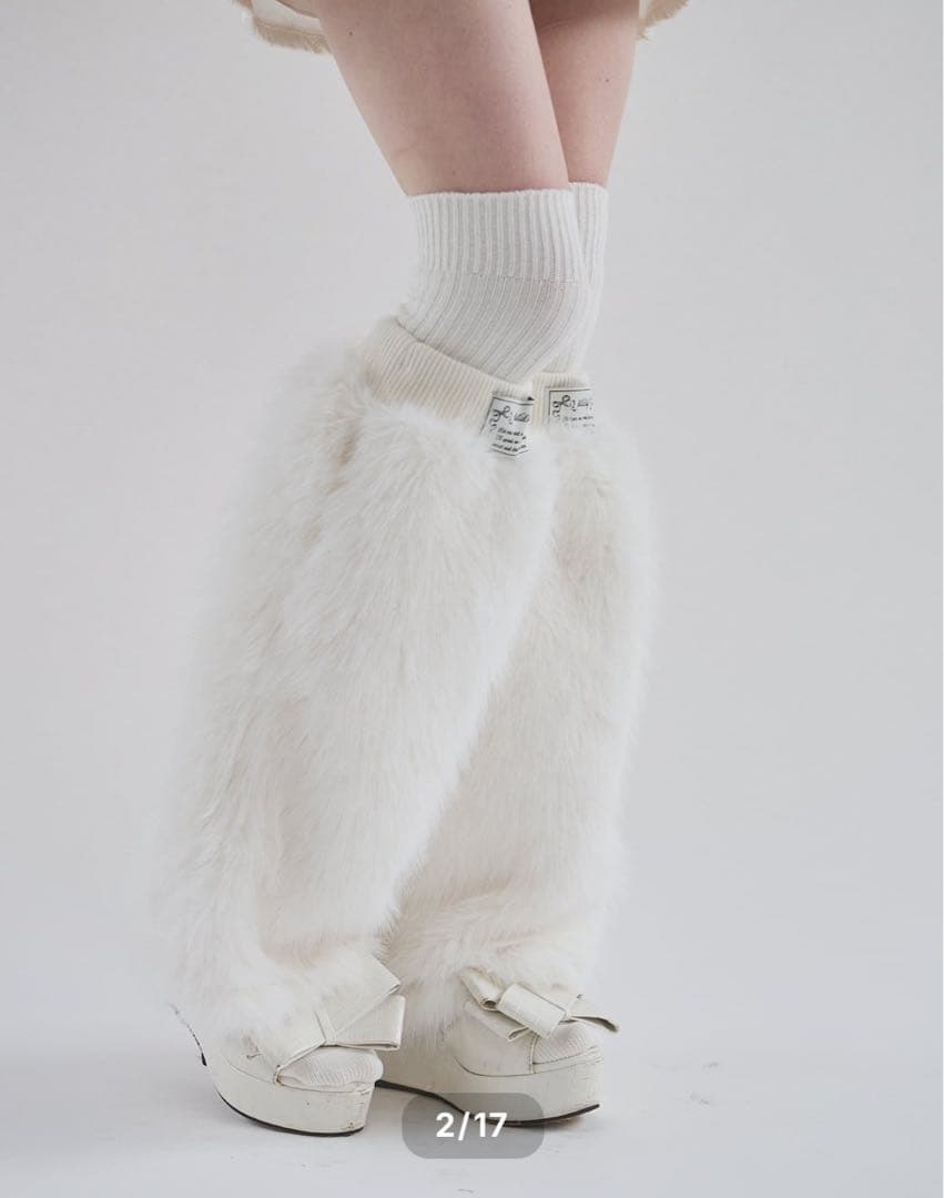 lilLilly フェイクファーレッグカバーホワイト レッグウォーマー パーカー