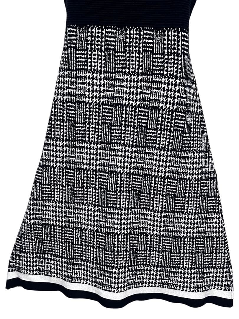 新品未使用　CORCOVADO ノースリーブニットワンピース　フリンジ　千鳥格子