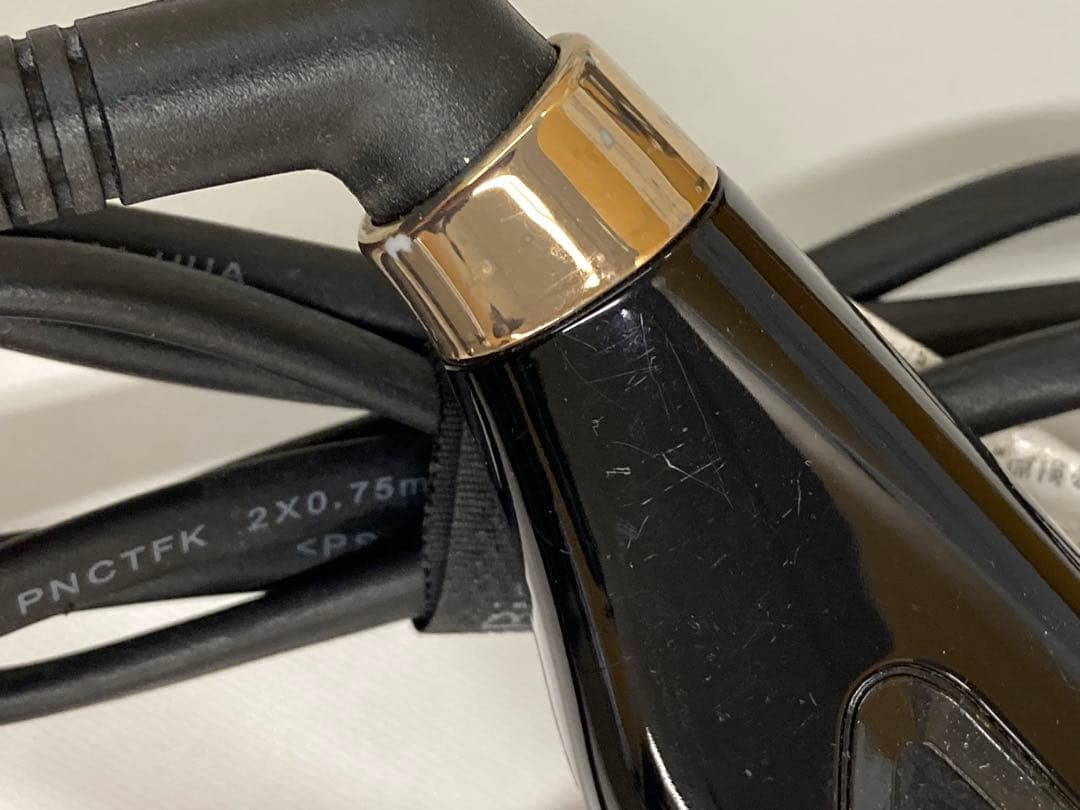 アイロン　ヘアビューロン 4D Plus