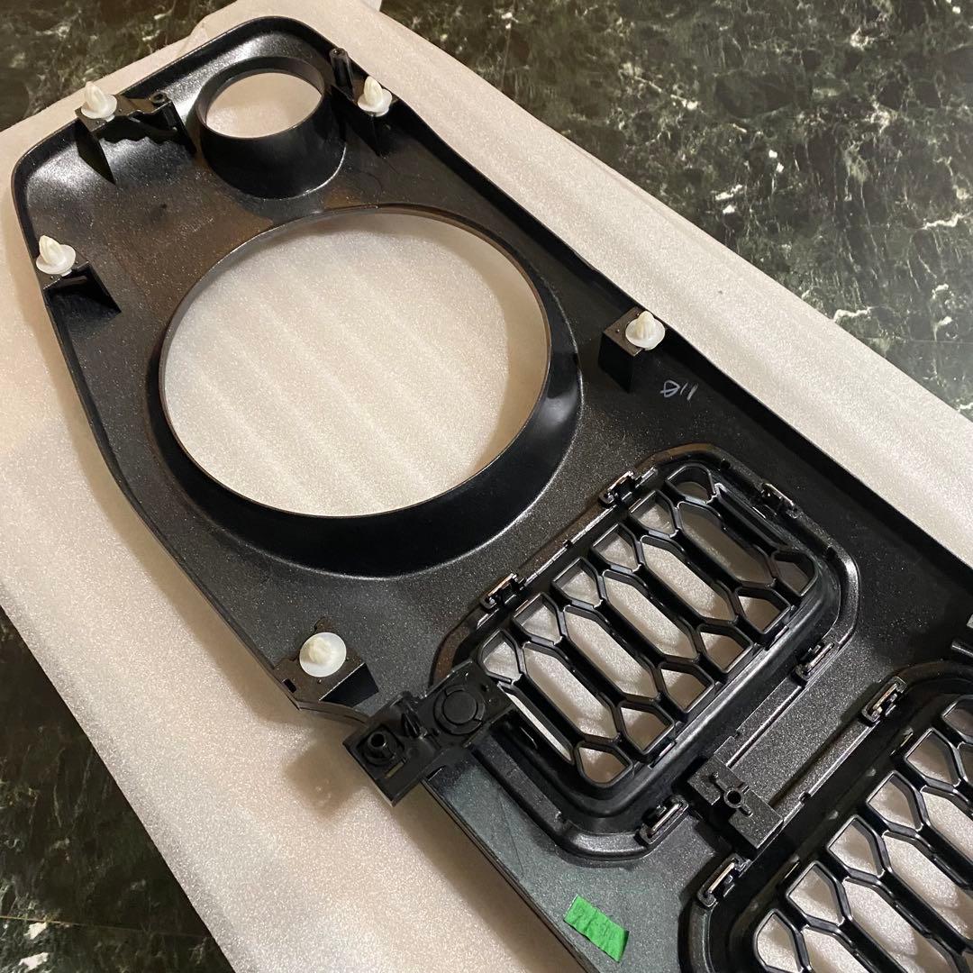 ジムニー　ノマド　純正　フロントグリル　未使用品 ジムニー グリル