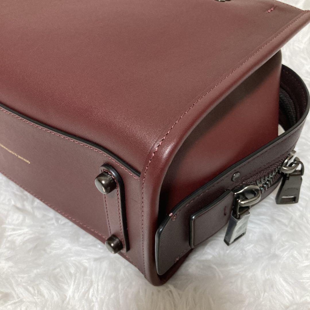 【美品】 COACH コーチ ローグ 25・ヴァーシティ パッチ CG214