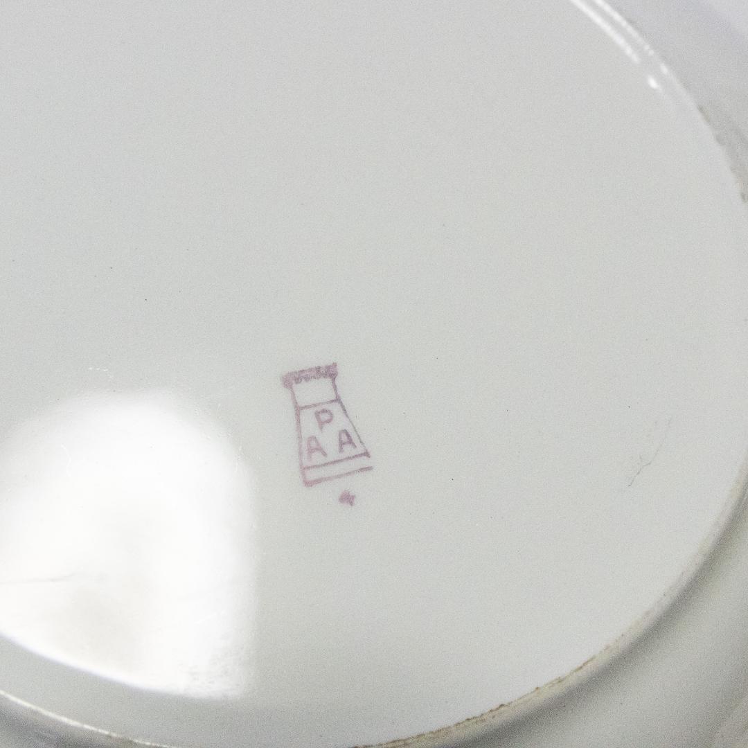 しろねこold arabia pekka ＊ 24cmディーププレート