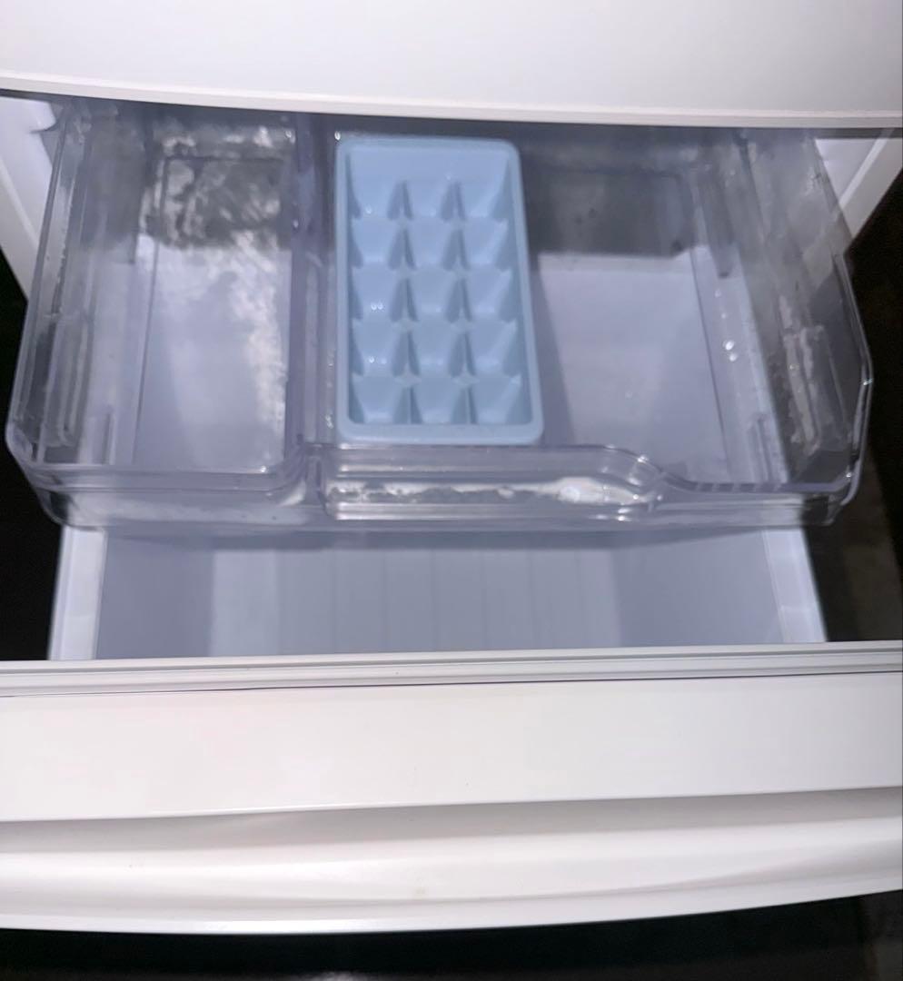 MITSUBISHI 三菱 ノンフロン冷蔵庫 MR-P15J-W 2024年製