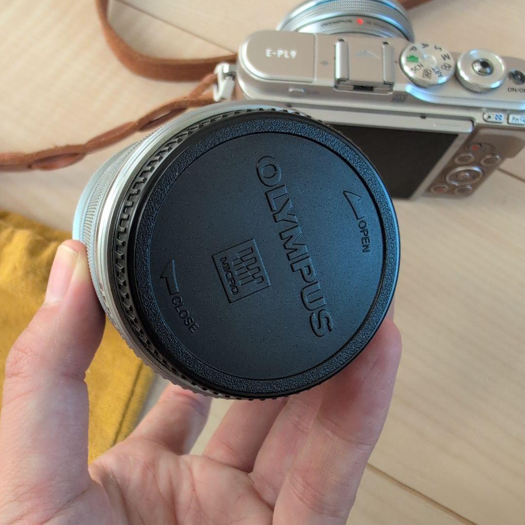 OLYMPUS PEN E-PL9 14-42ｍｍレンズ　2019年購入